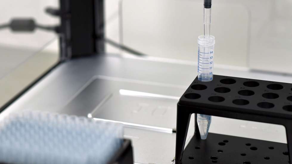 epa08802776 Coronavirus test production line at the Medicofarma plant in Radom, Poland, 06 November 2020. A fast genetic coronavirus test, developed and made in Poland, which is 99-percent effective has become available on the market. Developed at the Polish Academy of Sciences (PAN) in Poznan, the MediPAN-2G+ FAST COVID test will now be rolled out to help in the fight against the pandemic.  EPA/PIOTR POLAK POLAND OUT