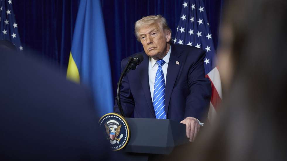 epa12616404 A handout picture made available by the Presidential Press Service shows US President Donald Trump attending a joint press conference with Ukrainian President Volodymyr Zelensky (not pictured) in Palm Beach, Florida, USA, 28 December 2025.  EPA/PRESIDENTIAL PRESS SERVICE / HANDOUT HANDOUT EDITORIAL USE ONLY/NO SALESHANDOUT EDITORIAL USE ONLY/NO SALES