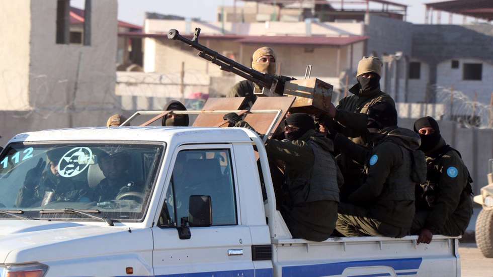 Militares das forças democráticas sírias durante uma operação militar em Hasaka