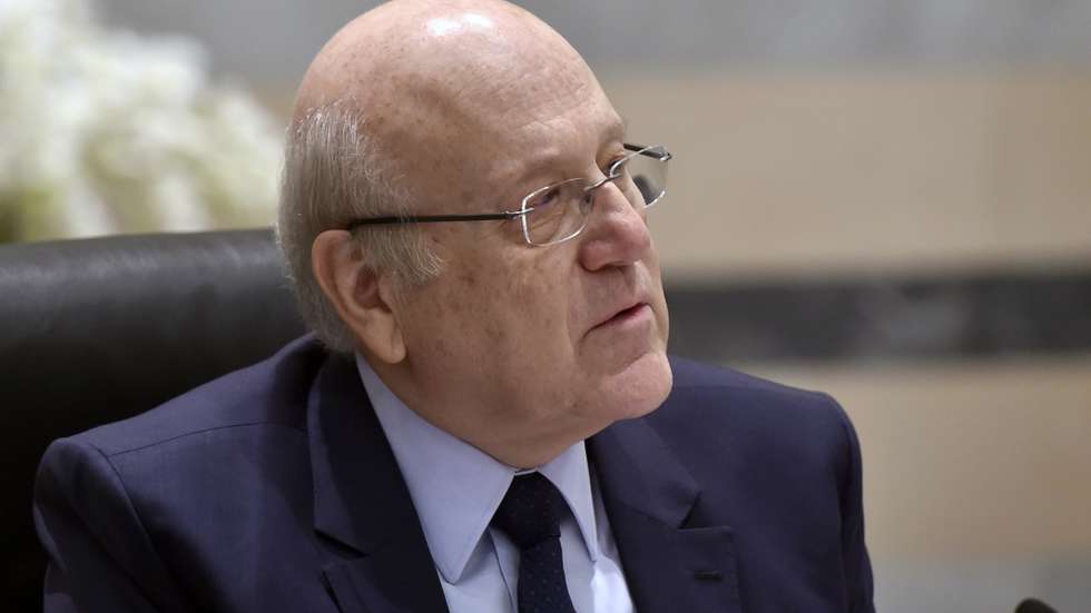 epa10412837 Lebanese caretaker Prime Minister Najib Mikati heads the cabinet meeting at the government palace in downtown Beirut, 18 January 2023. The Lebanese cabinet met on 18 January for the second time after more than seven months to deal with urgent matters in the country and to discuss the electricity file.  EPA/WAEL HAMZEH