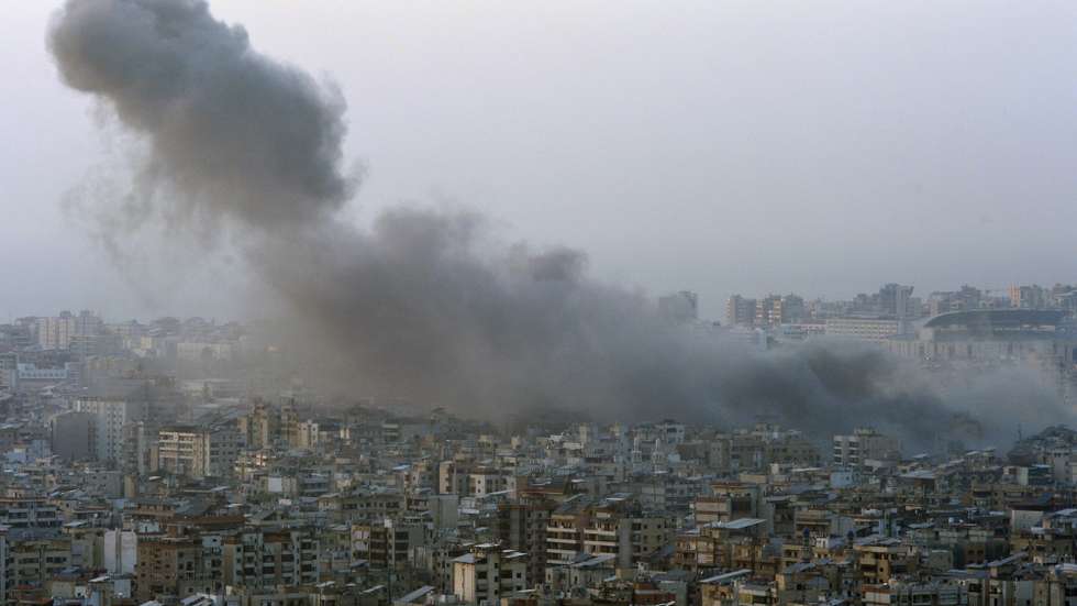 epaselect epa11705486 Smoke rises after an Israeli strike in the Dahieh district in Beirut, Lebanon, 06 November 2024. According to the Lebanese Ministry of Health, more than 3,000 people have been killed and over 13,400 others injured in Lebanon since the escalation in hostilities between Israel and Hezbollah.  EPA/WAEL HAMZEH