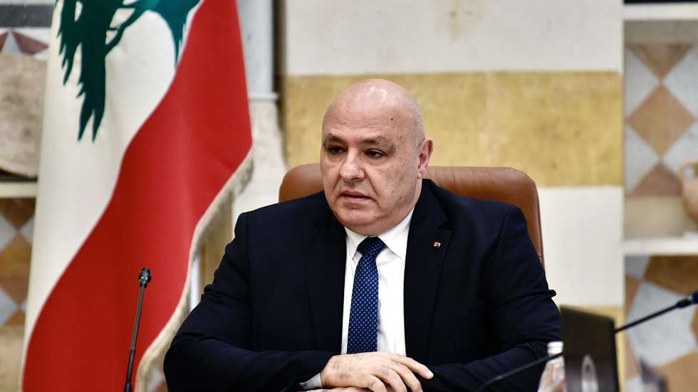 epa12284338 Lebanese President Joseph Aoun speaks during a cabinet session at the presidential palace in Baabda, east of Beirut, Lebanon, 05 August 2025. The session discusses efforts aimed at bringing all weapons in the country under the Lebanese army.  EPA/WAEL HAMZEH