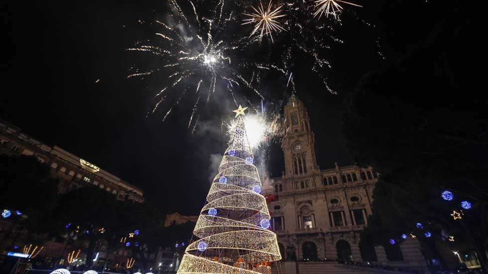 A iluminação da árvore de Natal, a 1 de dezembro, será seguida por um concerto de Diogo Piçarra