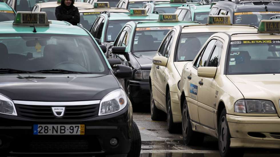 A Associação Nacional dos Transportes Rodoviários em Automóveis Ligeiros criticou a operação de fiscalização
