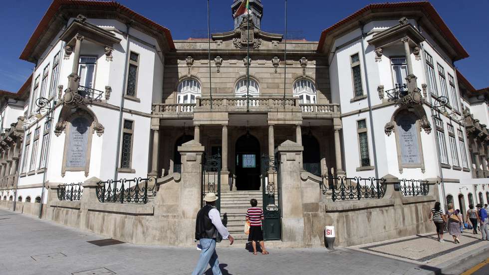 Vítor Marques considerou ainda "lastimável" que uma botija de gás sofra aumentos enquanto o país ainda atravessa uma pandemia