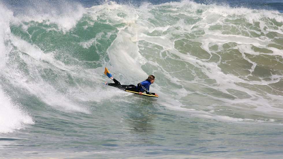 Na presente imagem encontra-se um praticante de Bodyboard