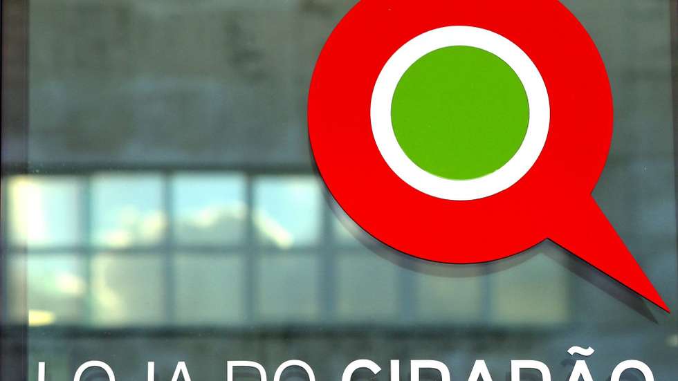 A chamada modalidade "Casa Aberta" consiste em manter, durante hoje e nos próximos sete sábados, algumas Lojas do Cidadão abertas com um horário alargado, entre as 09h00 e as 22h00
