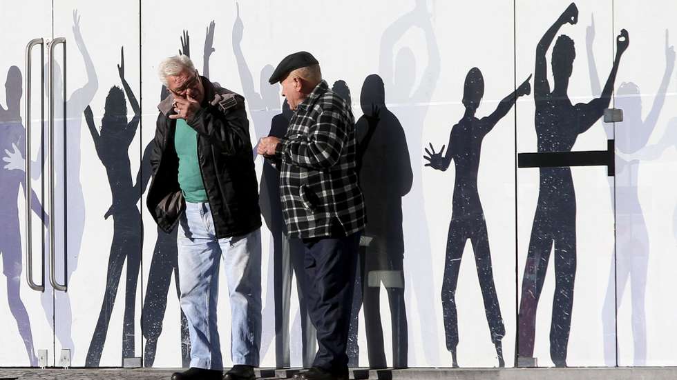 A ONU aponta que este tipo de discriminação se verifica sobretudo nos jovens e que é mais frequente nos homens que nas mulheres e em pessoas com menos formação