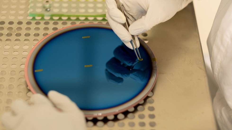 Os investigadores conseguiram fabricar a NanoGLA com a qualidade e quantidade necessárias para os testes pré-clínicos e assim poder avançar para as fases clínicas