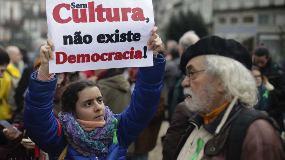Os seis concursos devem abrir até dezembro deste ano. O mesmo deveria ter acontecido no ano passado. No entanto, os concursos abriram apenas esta semana