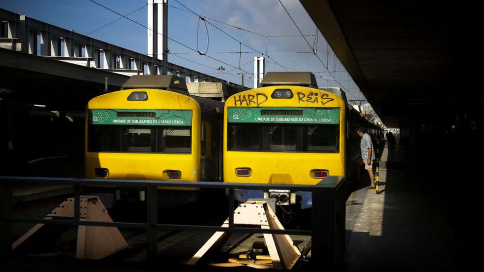 Linha de Cascais vai ser a primeira a ser concessionada a privados