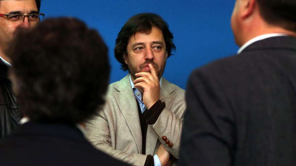 Sobre o PSD, o ex-dirigente afirma que o seu papel é "contribuir intelectualmente para o partido com ideias", mantendo-se assim ativo
