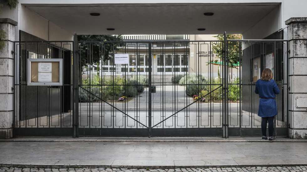 A Fenprof contesta, também, "o prolongamento forçado das aulas para os alunos, que considera contraindicado"