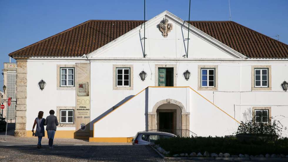 Edifício da Câmara Municipal de Salvaterra de Magos