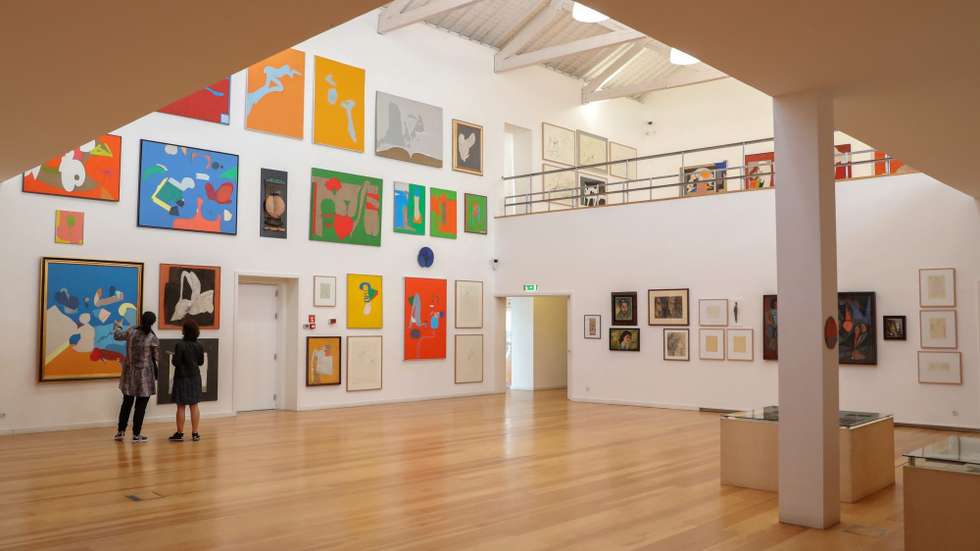 Inaugurado em 2013 no centro histórico de Lisboa, o Atelier-Museu Júlio Pomar foi criado pela Câmara Municipal de Lisboa