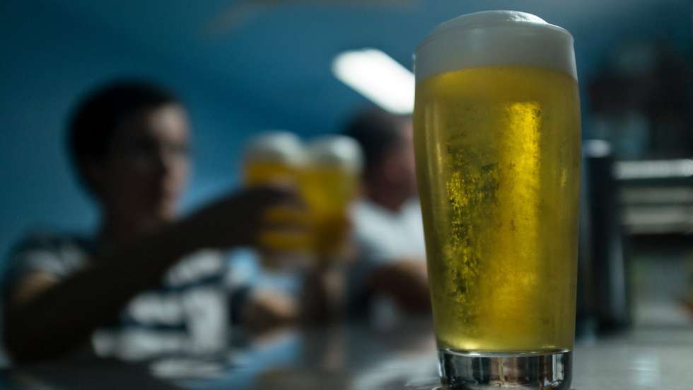 Em 2022, registaram-se 936 óbitos positivos para o álcool
