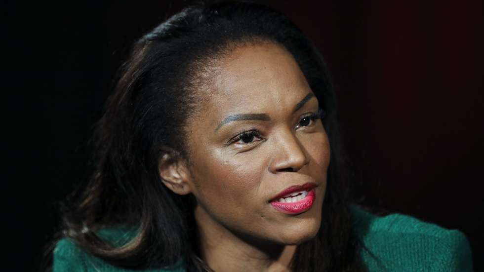 Tchizé dos Santos, que vive há vários anos fora de Angola, perdeu o mandato de deputada do MPLA em 2019