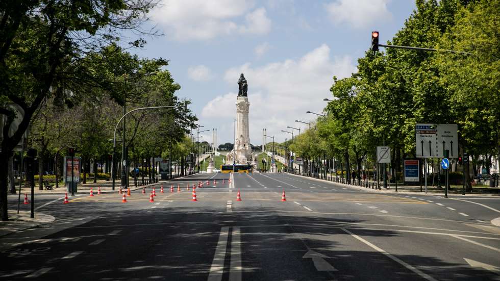 A view of the Avenida da Liberdade in Lisbon, around 3 p.m., when a parade commemorating the 25th April 1974 is held each year, and that due to the covid-19 pandemic, it cannot take place, Lisbon, Portugal, 25th April 2020. The 46th anniversary of 25 April is being celebrated differently in Portugal today, with a reduced formal sitting in parliament and without the traditional parade. JOSE SENA GOULAO/LUSA