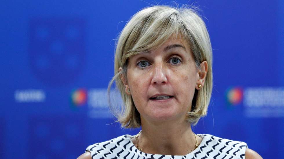 A ministra da Saúde, Marta Temido, durante a conferência de imprensa sobre o novo coronavírus (covid-19), realizada no Ministério da Saúde, em Lisboa, 09 de outubro de 2020.Portugal regista até ao momento  2.062 (+12)  mortes associadas à covid-19, e  83.928 (+ 1.394) infetados segundo o boletim epidemiológico divulgado pela Direção-Geral da Saúde (DGS). ANTÓNIO COTRIM/POOL/LUSA