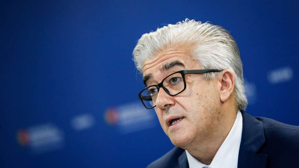 O secretário de estado adjunto e da saúde, António Lacerda Sales, intervém durante a conferência de imprensa diária sobre o novo coronavírus (covid-19), realizada no Ministério da Saúde, em Lisboa, 28 de outubro de 2020. Portugal contabiliza hoje mais 24 mortos relacionados com a covid-19 e 3.960 novos casos confirmados de infeção, atingindo um novo máximo diário, segundo o boletim epidemiológico da Direção-Geral da Saúde (DGS). RODRIGO ANTUNES/POOL/LUSA