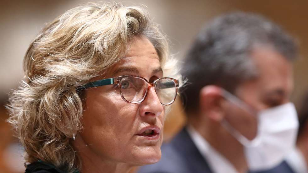 A ministra da Coesão Territorial, Ana Abrunhosa, intervém na sua audição conjunta com as comissões de Economia, Inovação, Obras Públicas e Habitação e de Administração Pública, Modernização Administrativa, Descentralização e Poder Local, no âmbito da apreciação, na especialidade, do Orçamento do Estado para 2021, na Assembleia da República, em Lisboa, 04 de novembro de 2020. ANTÓNIO PEDRO SANTOS/LUSA
