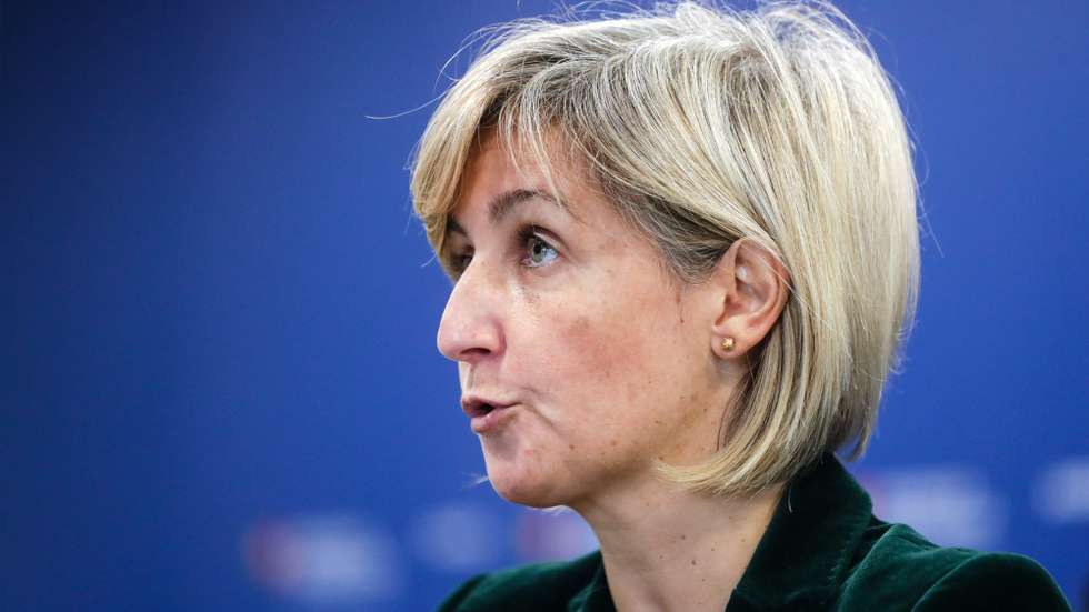 A ministra da Saúde, Marta Temido, intervém na conferência de imprensa diária sobre o novo coronavírus (covid-19), realizada no Ministério da Saúde, em Lisboa, 13 de novembro de 2020. Portugal atingiu hoje um novo máximo de casos diários de covid-19 ao contabilizar mais 6.653 nas últimas 24 horas e registou 69 óbitos, segundo o boletim da Direção-Geral da Saúde (DGS). TIAGO PETINGA/POOL/LUSA