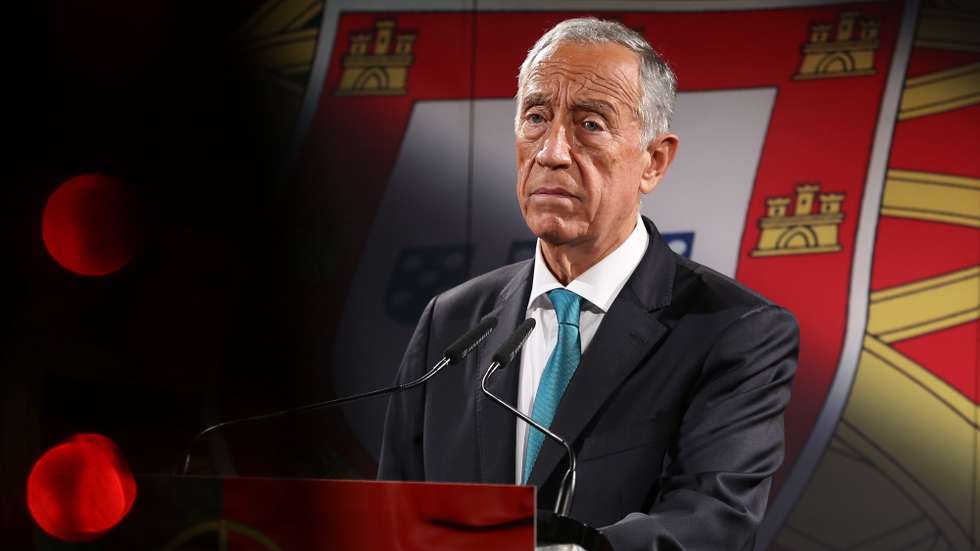 epa08868797 Portugal's President Marcelo Rebelo de Sousa, during the announcement of his decision to  run again for Portugal's Head of State in the elections of 24 January 2021, in Lisbon, Portugal, 07 December 2020. Almost 72 years old, on 12 December, Marcelo Rebelo de Sousa was elected President of the Republic in the first round of elections on 24 January 2016, with 52% of the vote.  EPA/MANUEL DE ALMEIDA / POOL