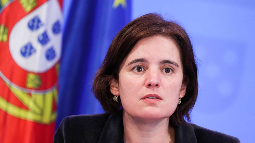 A ministra de Estado e da Presidência, Mariana Vieira da Silva, durante o briefing após a reunião do Conselho de Ministros, que decorreu no Centro Cultural de Belém (CCB), em Lisboa, 08 de abril de de 2021. ANTÓNIO COTRIM/LUSA