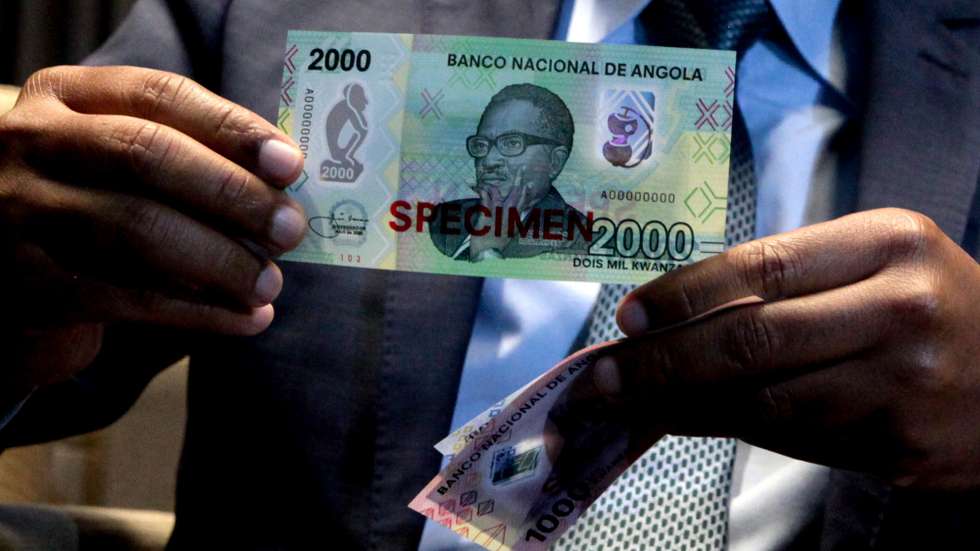 Cerimónia oficial de apresentação da nova nota de 2.000 (dois mil) Kwanzas "Série 2020", em Luanda, Angola, 07 de julho de 2020. José Massano, assegurou hoje que a entrada em circulação das novas notas do kwanza, a partir de 30 de julho, "não trará impacto negativo na formação de preços" dos produtos. AMPE ROGÉRIO/LUSA