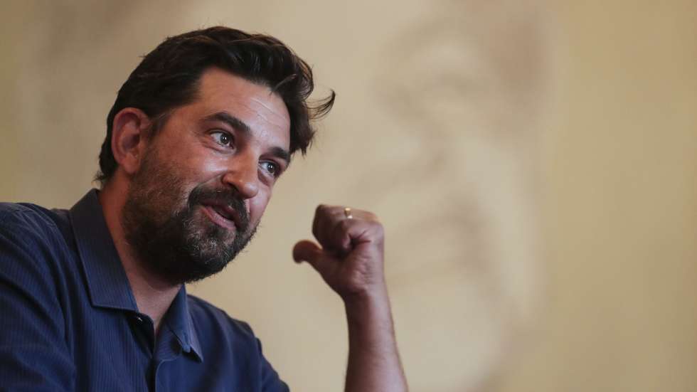 O director artistico do Teatro Nacional D. Maria II, Tiago Rodrigues, fala em entrevista à Agência Lusa em Lisboa, 30 de agosto de 2021. (ACOMPANHA TEXTO DA LUSA DE 02 DE SETEMBRO) TIAGO PETINGA/LUSA