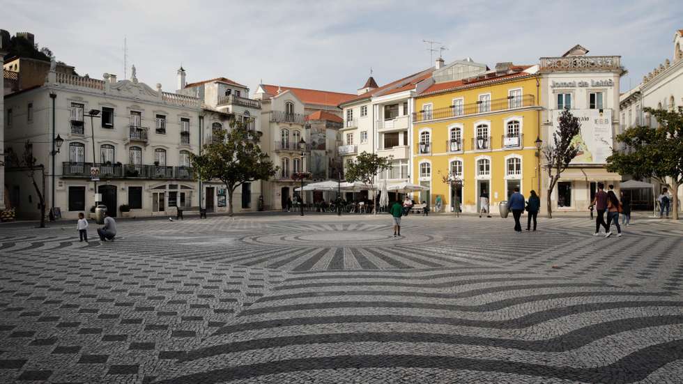 Praça Rodrigues Lobo em Leiria, 23 de setembro de 2017. PAULO CUNHA/LUSA