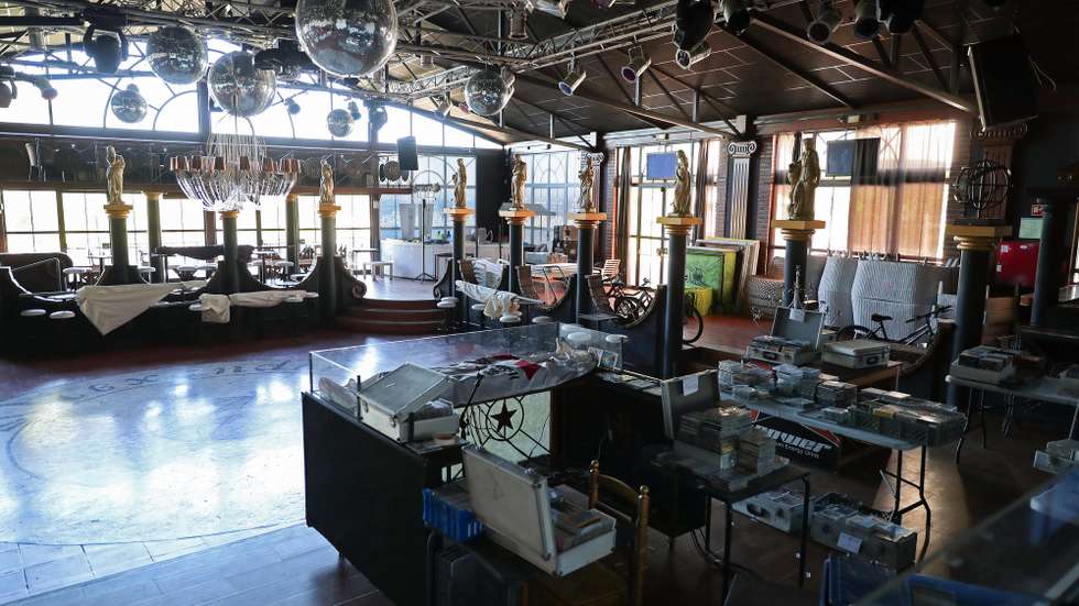 Pista de dança da discoteca Alexander's, que comemorou este ano o 36º aniversário e que devido à pandemia de covid-19 fechou as portas pela primeira vez na sua história