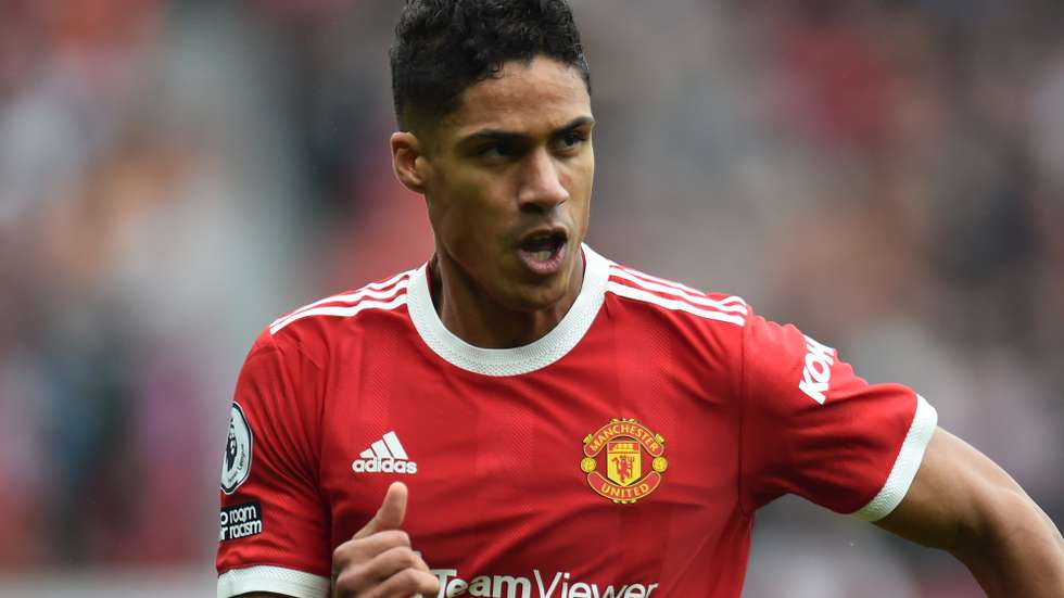 epa09487090 Raphael Varane of Manchester United in action during the English Premier League soccer match between Manchester United and Aston Villa in Manchester, Britain, 25 September 2021.  EPA/Peter Powell EDITORIAL USE ONLY. No use with unauthorized audio, video, data, fixture lists, club/league logos or 'live' services. Online in-match use limited to 120 images, no video emulation. No use in betting, games or single club/league/player publications