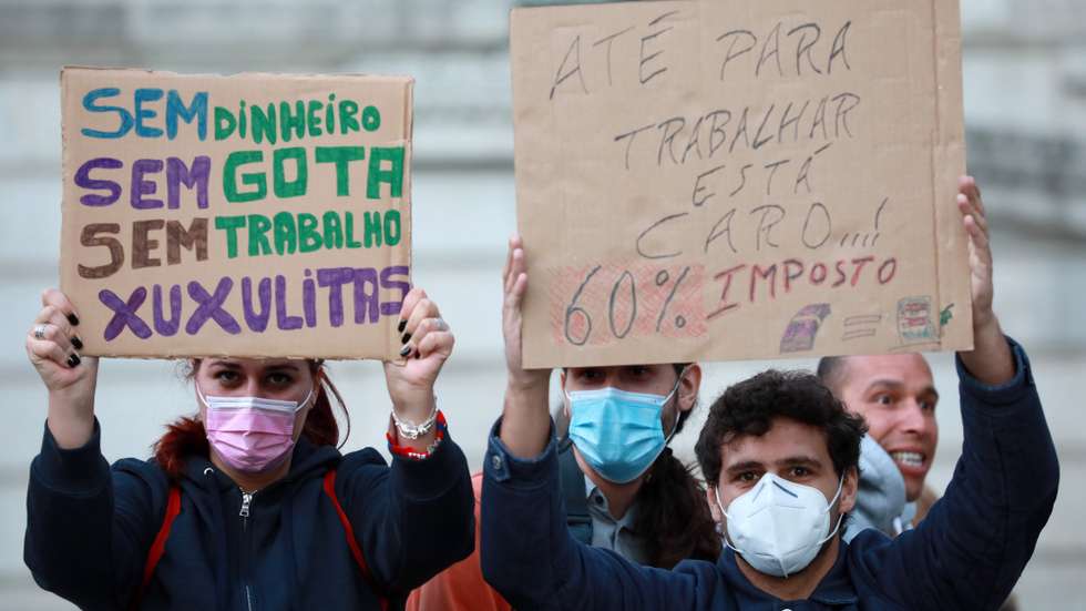 Manifestação "contra o preço dos combustíveis", no Porto, 21 de outubro de 2021. ESTELA SILVA/LUSA