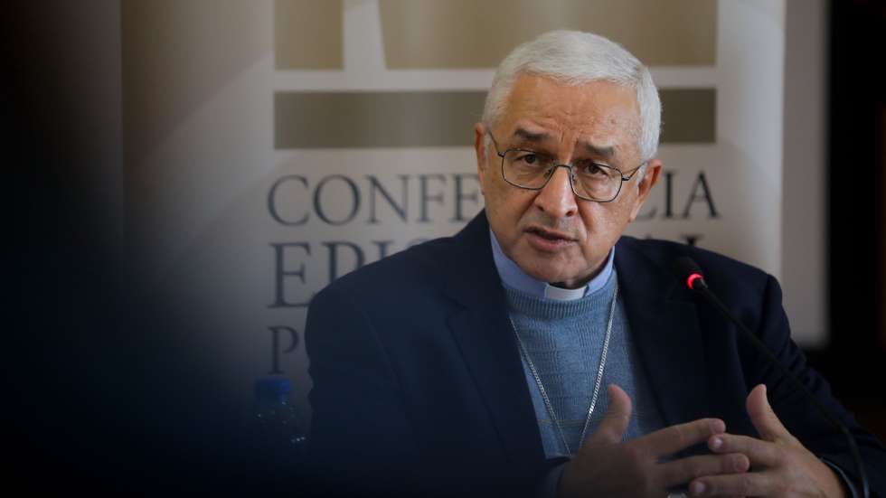 Dom José Ornelas Carvalho, presidente da Conferência Episcopal Portuguesa (CEF), participa na conferência de imprensa relativa aos trabalhos da 201.ª Assembleia Plenária da Conferência Episcopal Portuguesa que decorreu esta semana no Santuário de Fátima, 11 de novembro de  2021. PAULO CUNHA/LUSA