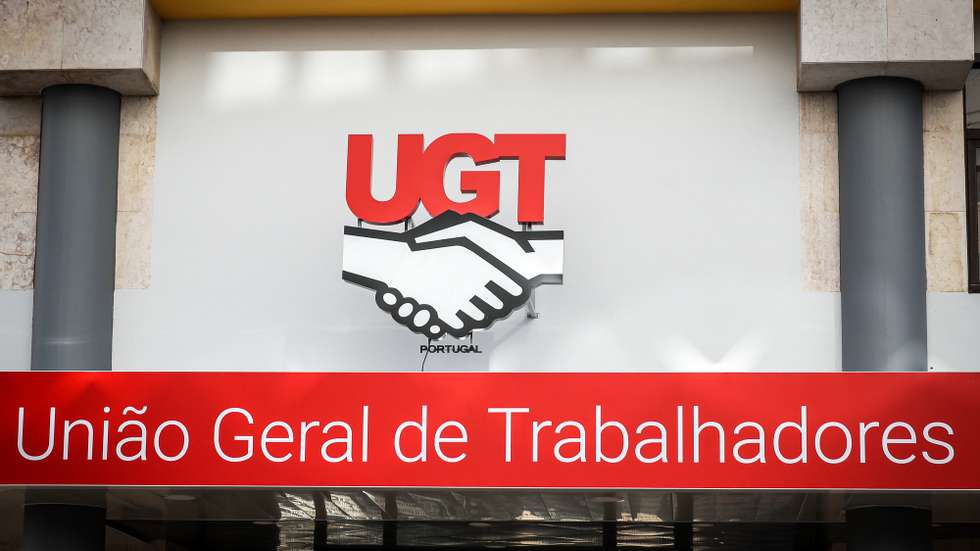 UGT unions move towards mediation and arbitration if banks insist on 3% increases