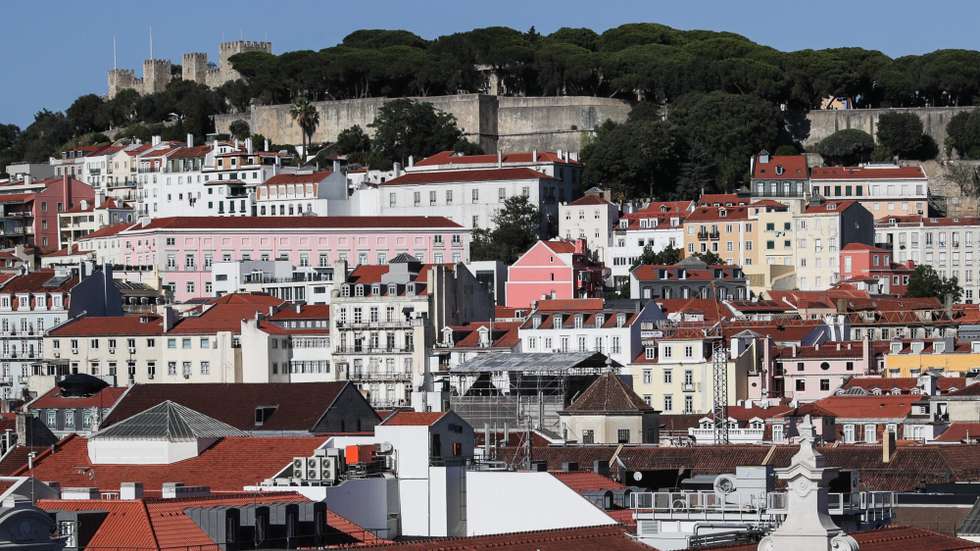 Vista geral da cidade de Lisboa com Castelo de São Jorge, 08 de novembro de 2021. TIAGO PETINGA/LUSA