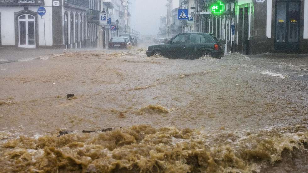 Depressão Kyllian provoca 20 ocorrências e o cancelamento de um voo nos Açores, em Angra do Heroísmo, Terceira, Açores, 23 de fevereiro de 2019, ANTÓNIO ARAÚJO/LUSA