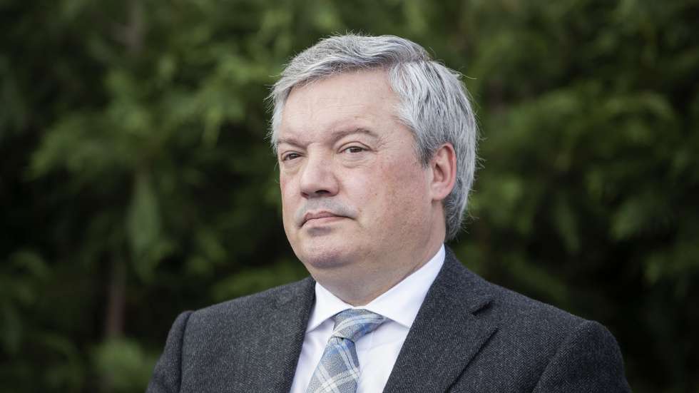 Eduardo Vítor Rodrigues, presidente da Câmara Municipal do Vila Nova de Gaia, durante uma cerimónia onde foram assinados protocolos com entidades para organizar manifestações de apoio, em particular na oferta de bens, serviços, emprego e acolhimento, Casa do Roseiral nos Jardins do Palácio de Cristal, Porto, 6 março de 2022.JOSÉ COELHO/LUSA