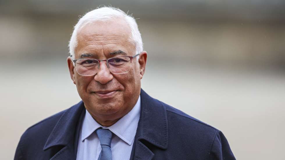 epa10226822 Portugal's Prime Minister Antonio Costa arrives during the Meeting of the European Political Community in Prague, Czech Republic, 06 October 2022. The first meeting of the European Political Community brings together leaders from across the continent including non EU members countries with the aims to foster political dialogue and cooperation and to strengthen the continent's security, stability and prosperity, a statement by the European Council reads.  EPA/MARTIN DIVISEK
