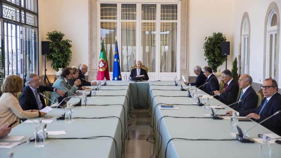 O Presidente da República, Marcelo Rebelo de Sousa, preside à reunião do Conselho de Estado com o único ponto da ordem de trabalhos: “Análise sobre a situação económica e social em Portugal”, no Palácio da Cidadela, em Cascais, 28 de outubro de 2022. JOSÉ SENA GOULÃO/LUSA