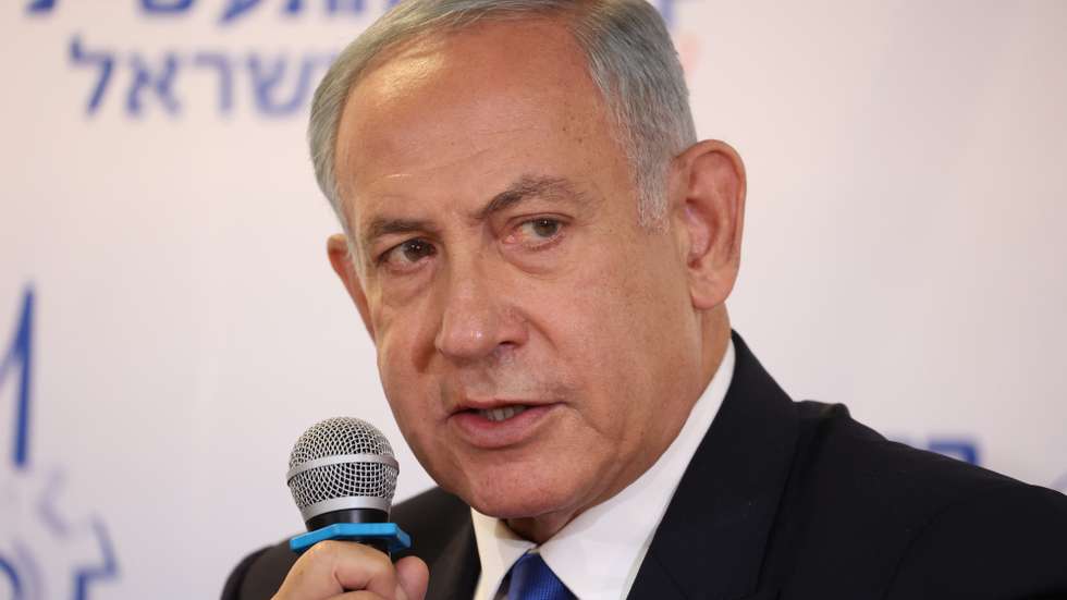 epa10252389 Former prime minister and leader of the Likud party Benjamin Netanyahu at an election conference of the Israeli Industrialists Association in Tel Aviv, Israel,  19 October 2022. Israelis are expected to head to polls on 01 November for a fifth election in less than four years.  EPA/ABIR SULTAN