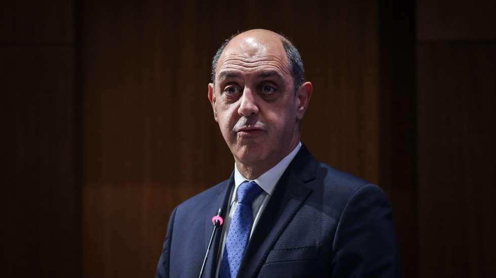 O ministro da Saúde, Manuel Pizarro, discursa durante a apresentação da Direção Executiva do Serviço Nacional de Saúde, em Lisboa, 12 de dezembro de 2022.. RODRIGO ANTUNES/LUSA