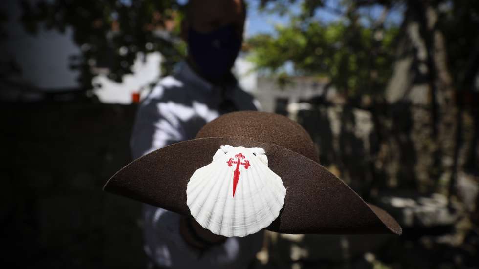 A concha símbolo do Caminho de Santiago, Viana do Castelo, 18 de Maio de 2020. Como consequência da pandemia de covid-19 o fecho da fronteira entre Portugal e Espanha levou à ausência de peregrinos para Santiago de Compostela e esvaziamento das cidades mais próximas da fronteira. (ACOMPANHA TEXTO DO DIA 23 DE MAIO DE 2020). JOSÉ COELHO/LUSA