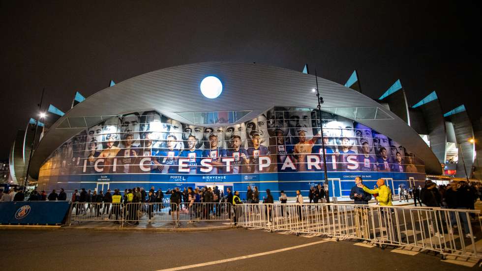 Proprietários do PSG alegam que já fizeram um investimento a rondar os 85 milhões no Parque dos Príncipes, estádio construído em 1970 que tem vindo a ser reformulado