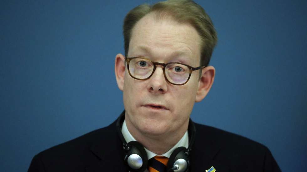 epa10433615 Swedish Foreign Minister Tobias Billstrom attends a press conference after his meeting with Latvian Foreign Minister Edgars Rinkevics (not pictured) in Riga, Latvia, 27 January 2023. The officials discussed the bilateral relations between Latvia and Sweden, regional cooperation and security situation in the region, including the war waged by Russia in Ukraine and assistance to Ukraine, SwedenÃ•s accession to NATO, and the Swedish Presidency of the Council of the European Union.  EPA/TOMS KALNINS