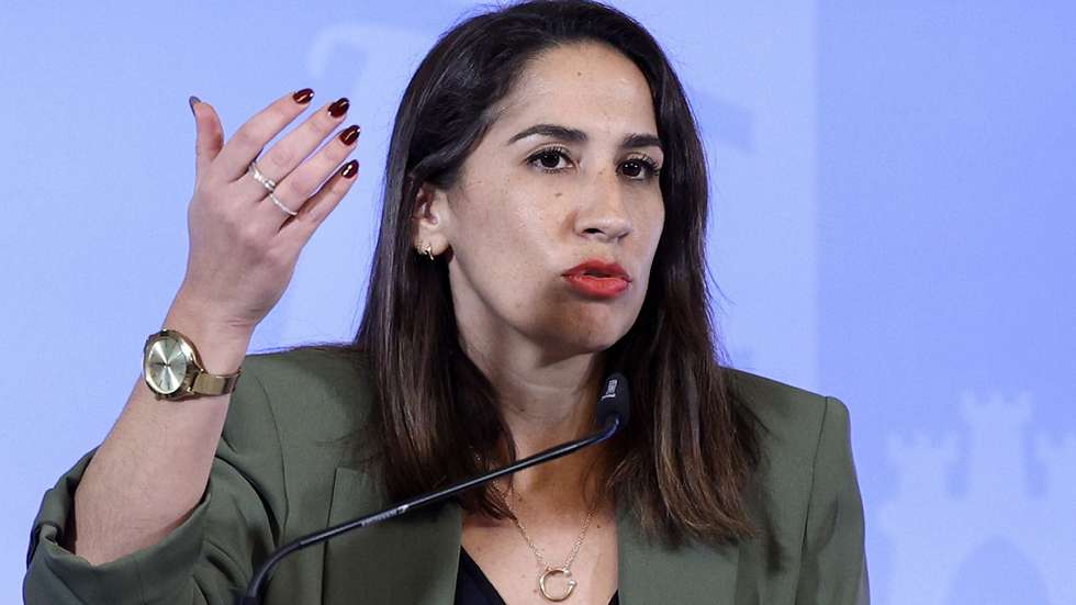 A ministra da Habitação, Marina Gonçalves, durante a conferência de imprensa no final da reunião do Conselho de Ministros, no Palácio da Ajuda, em Lisboa, 16 de fevereiro de 2023. ANTÓNIO COTRIM/LUSA