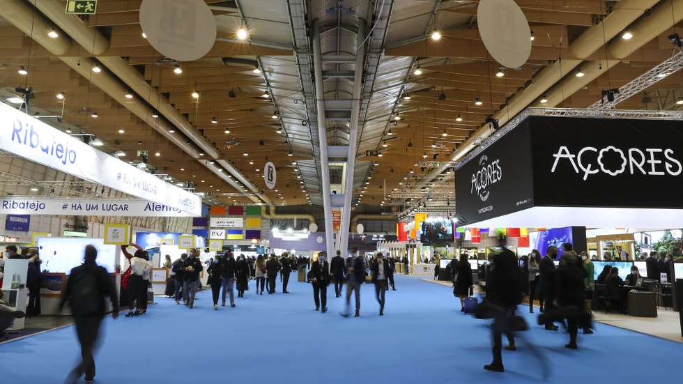33.ª edição da BTL - Bolsa de Turismo de Lisboa, promovida pela Fundação AIP, na Feira Internacional de Lisboa (FIL), 16 de março de 2022. A 33.ª edição da BTL pretende reforçar o seu estatuto de maior evento de turismo realizado em Portugal, contribuindo de forma decisiva para retoma deste importante setor da economia portuguesa. Junta num só espaço mais de 1.400 expositores e mais de 70.000 visitantes, dos quais 35.000 são profissionais. JOÃO RELVAS/LUSA