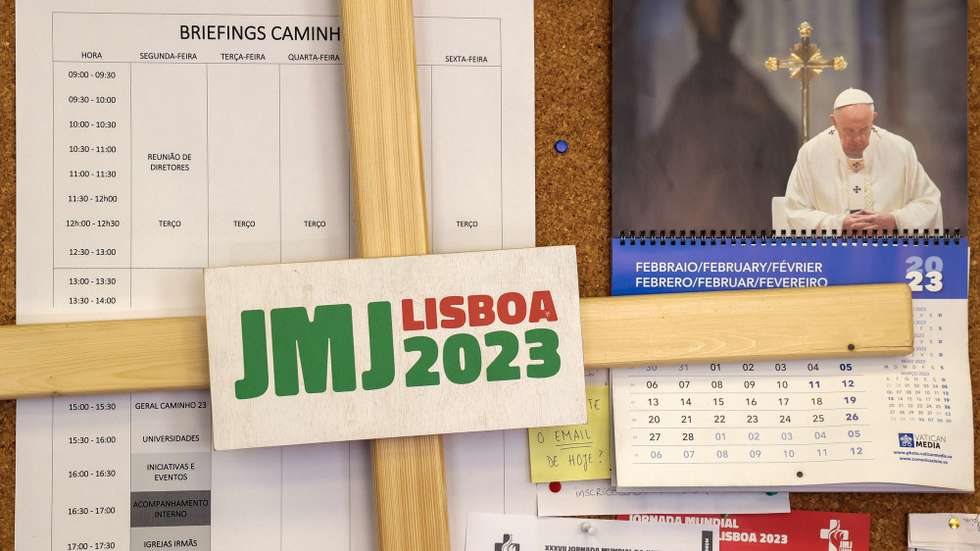 Preparativos para a Jornada Mundial da Juventude (JMJ) que irá decorrer entre 1 e 6 de agosto 2023, na sede da JMJ, em Lisboa, 27 fevereiro 2023. Centenas de jovens já puseram mãos à obra para ajudar a organizar a Jornada Mundial da Juventude (JMJ), para a qual já estão inscritos outros 10 mil voluntários, um terço daqueles que são necessários para o evento. (ACOMPANHA TEXTO DA LUSA DO DIA 06 DE MARÇO DE 2023). MANUEL DE ALMEIDA/LUSA