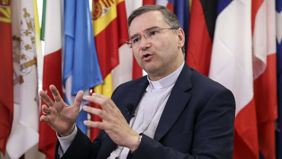 O presidente da Fundação Jornadas Mundiais da Juventude 2023, bispo Américo Aguiar, em entrevista à agência Lusa sobre os preparativos para a Jornada Mundial da Juventude (JMJ)  a dois meses do evento, em Lisboa, 31 de maio de 2023. Os dias da Jornada Mundial da Juventude (JMJ), entre 01 e 06 de agosto, prometem pôr Lisboa e a região num rebuliço, com dezenas de espetáculos, concertos, performances, exposições e conferências, envolvendo mais de um milhão de jovens. (ACOMPANHA TEXTO DA LUSA DO DIA 03 DE JUNHO DE 2023). JOSÉ SENA GOULÃO/LUSA